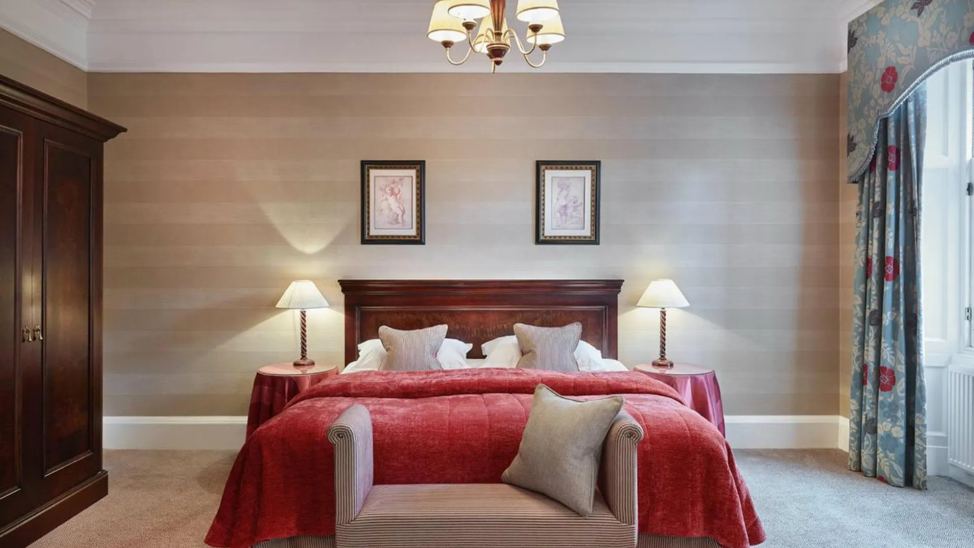 Hapimag Resort Edinburgh 4*,